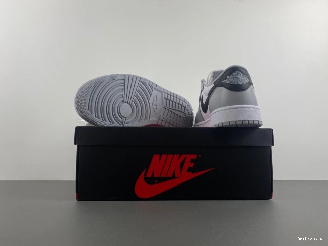 One Kick Jordan 1 Barons Air Low OG CZ0790-110 0729